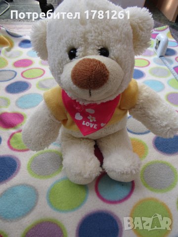 Плюшена играчка мече с шал, снимка 1