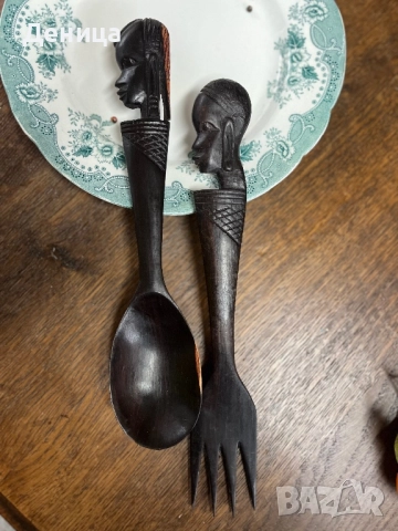 Комплект  ръчно резбовани дървени прибори за сервиране на салата, състоящи се от голяма лъжица и вил, снимка 10 - Прибори за хранене, готвене и сервиране - 52487608
