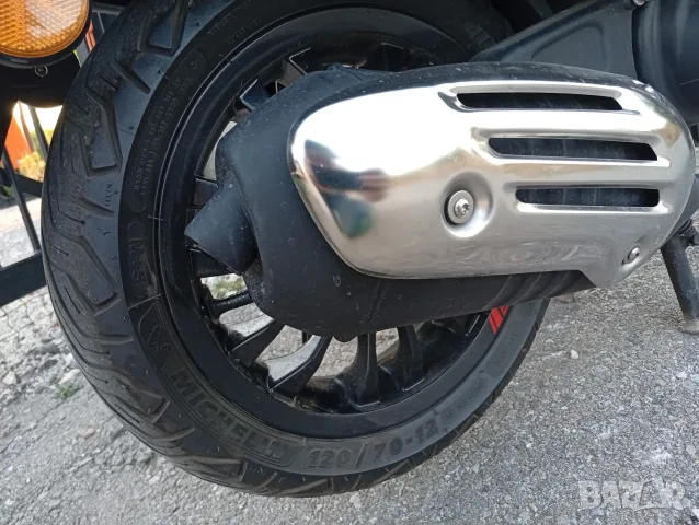 Джанта с гума -задна за Vespa Primavera и Vespa Sprint след 2018-