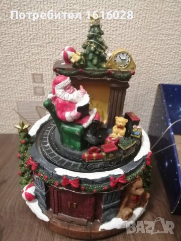 Дядо Коледа пред камината -  музикална и LED сцена на MAGIC VILLAGЕ, снимка 14 - Декорация за дома - 42784883