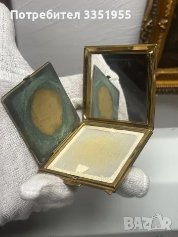 Колекционерска красива кутия за пудра за лице, снимка 11 - Антикварни и старинни предмети - 49878388