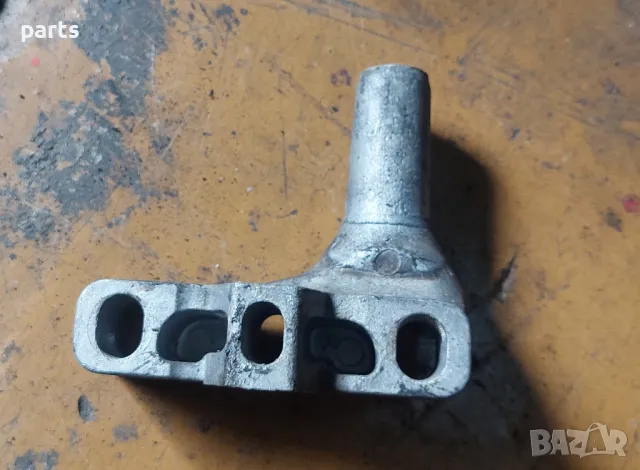 Планка Двигател Ауди A3 8L - VW Голф 4, снимка 5 - Части - 47720606