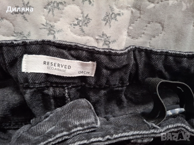 Къса класическа дънкова пола за момиче Reserved 134 см, снимка 3 - Детски рокли и поли - 51653689