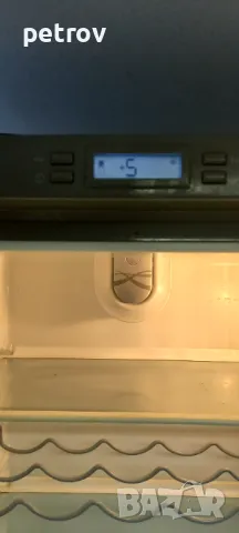 Хладилник с фризер - Electrolux -ENA38415X с диспенсър за вода , снимка 3 - Хладилници - 50331406