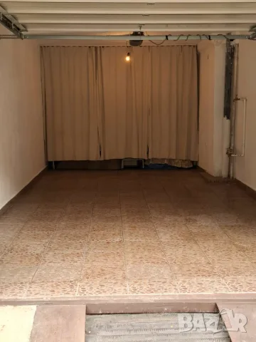 Продавам тухлен гараж, снимка 3 - Гаражи и паркоместа - 56143574