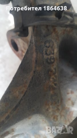 Преден десен шенкел за Mercedes Vito W639, снимка 3 - Бусове и автобуси - 34495833