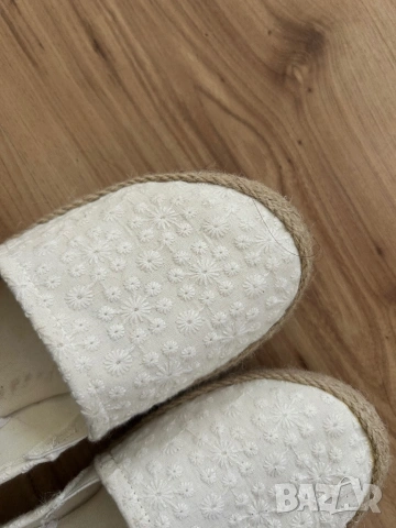 Дамски еспадрили, снимка 2 - Дамски ежедневни обувки - 54243143