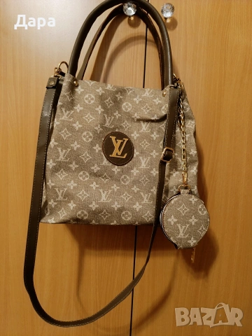 Дамска чанта Louis Vuitton