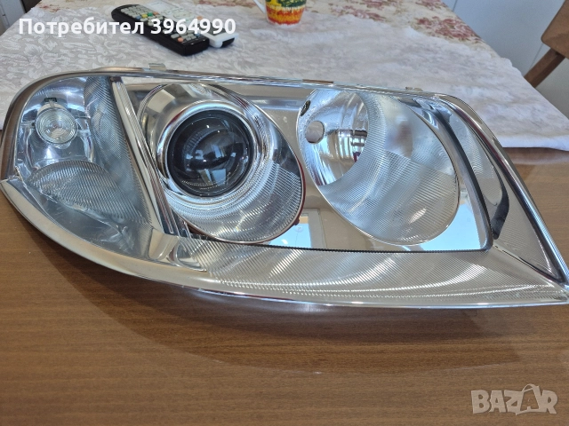 Кристален Неразличим от нов Оригинален десен фар за Пежо 206, снимка 3 - Части - 52579845