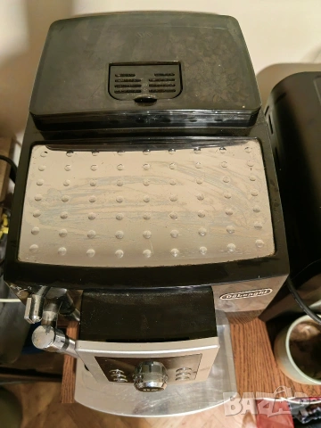 кафе автомат Delongi Magnifica , снимка 2 - Кафемашини - 53344321