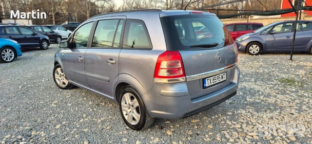 Opel Zafira 1.7 Eco Tech, снимка 9 - Автомобили и джипове - 53940649