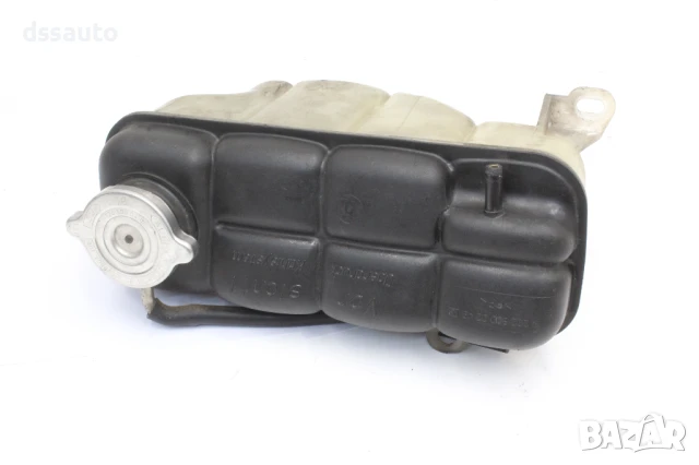 Разширителен съд охладителна течност казанче антифриз Mercedes W202 W208 W463 A2025000249