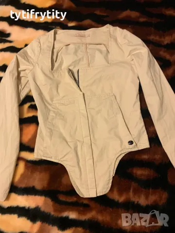 Бежова риза S