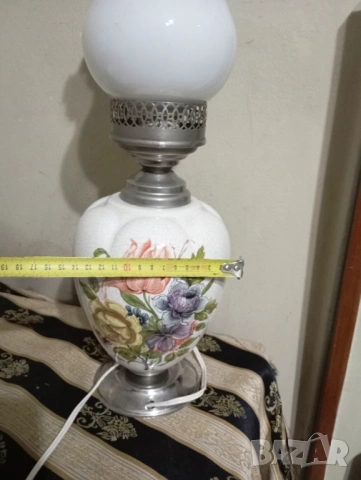 Винтидж настолна лампа , снимка 4 - Настолни лампи - 53916532