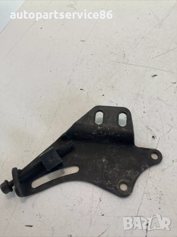 Държач скоба за KIA Sportage 2.0 16V (2007) бензин автентичен