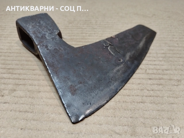 Стара Кована Брадва Кривица / 0,7 кг. / ИМА ЗАВАРКА И ПУКНАТИНА. / НОМЕР 1769., снимка 3 - Антикварни и старинни предмети - 53991514