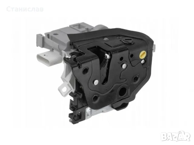 Audi Q5 FY Брава за задна дясна врата , снимка 5 - Части - 50175504