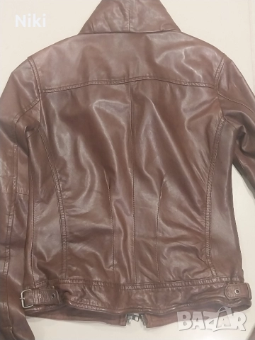 Дамско, кожено яке BERSHKA., снимка 3 - Якета - 51916111