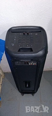 JBL Partybox 1000, снимка 6 - Тонколони - 54017825