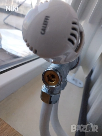 Кран с термоглава на CALEFFI долно подаване и връщане., снимка 10 - Други машини и части - 53007386