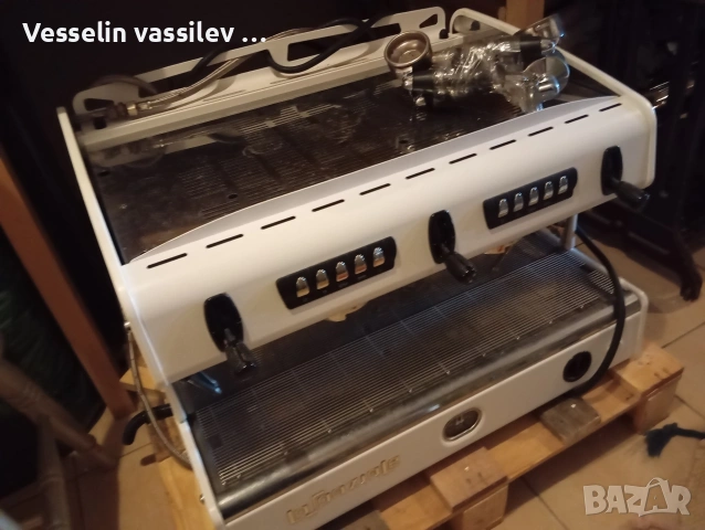 професионална кафемашина , снимка 2 - Кафе машини - 53970119