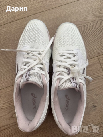 Волейболни обувки Asics, снимка 2 - Маратонки - 55940076