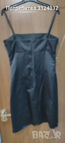 Продавам къса черна рокля, снимка 2 - Рокли - 34307483