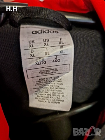 Adidas оригинална ветровка/яке/, снимка 5 - Спортни дрехи, екипи - 54125236