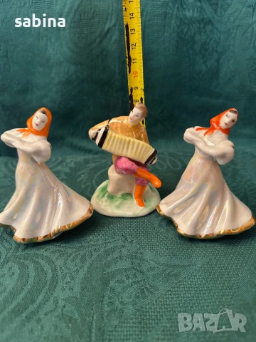 Комплект от три статуетки – триптих „Руски танц“. Дулевский фарфоровый завод (Дулево), снимка 2 - Други ценни предмети - 53055530