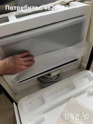 Монитор  Apple Cinema Display 20 инча, снимка 3 - Монитори - 52907749