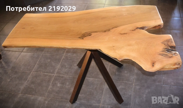 Дървена МАСА масив, Орех, с естествен ръб, снимка 2 - Маси - 51671883