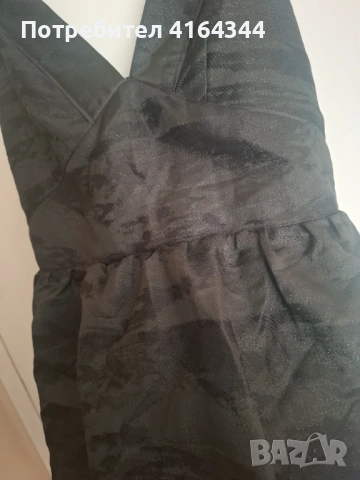 Къса черна рокля на H&M, снимка 4 - Рокли - 54246235