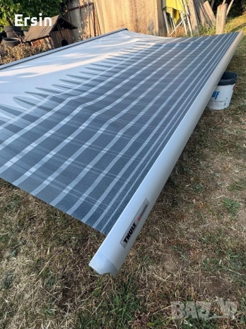 Тента Thule Omnistor 6900 Таванен Монтаж 4.5 метрова (Тентата е в перфектно състояние) , снимка 10 - Палатки - 46171935