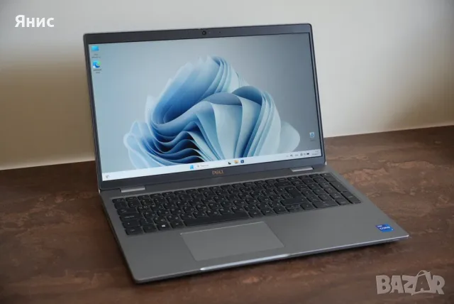 Dell Latitude 5520 i7-1165G7 32GB RAM 512GB SSD