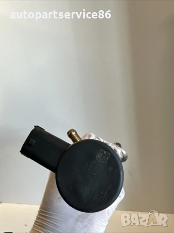 Горивна релса с датчици за Volvo XC90 2.4D 185HP D5 (2007) 0445215023, снимка 2 - Части - 54028398