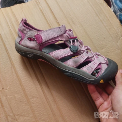 сандали Keen Newport H2 номер 40 ,5-41 , снимка 13 - Сандали - 50703900