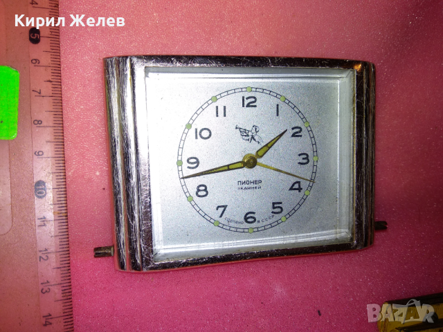 ПИОНЕР СДЕЛАНО в СССР Стар РУСКИ РЯДЪК МОДЕЛ КОЛЕКЦИОНЕРСКИ БУДИЛНИК ПИОНЕР 43092, снимка 2 - Антикварни и старинни предмети - 44536244