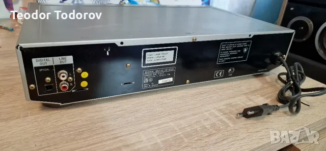 CD SONY CDP- XE 220, снимка 4 - Декове - 49438273