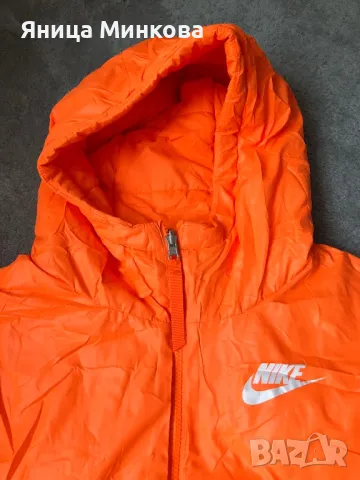Дамско зимно яке NIKE, снимка 14 - Якета - 47378932