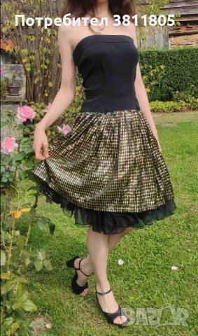 Ефектна къса рокля размер  S