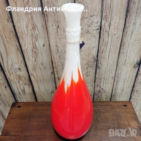 Ваза от арт стъкло в червено и бяло, снимка 3 - Вази - 31163243