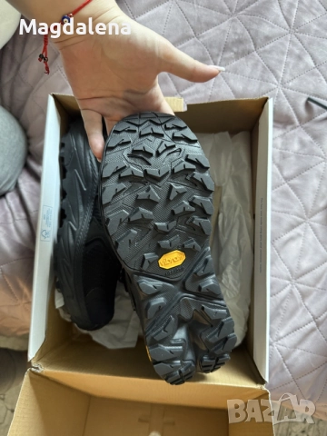 Туристически обувки Hoka Anacapa 2 Mid, снимка 2 - Други - 55955953