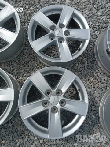 5x114.3..16цола 6.5j ET46 оригинални Mitsubishi , снимка 3 - Гуми и джанти - 49631654