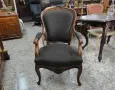Две изящни кресла от акажу, снимка 1