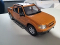 Модел Ford Explorer Sport Trac Orange Maisto 1/18 , снимка 13