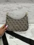 Guess бежова чанта, снимка 3