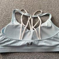 Спортно бюстие Under Armour , снимка 4 - Корсети, бюстиета, топове - 42768100