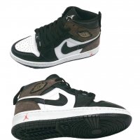 Дамски кецове Nike Jordan , снимка 4 - Кецове - 38079796