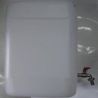 туба за вода с метално кранче полска 10литра 20 литра, снимка 2 - Аксесоари и консумативи - 34437094
