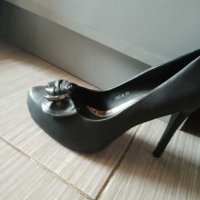 Дамски обувки, снимка 1 - Дамски обувки на ток - 31634580